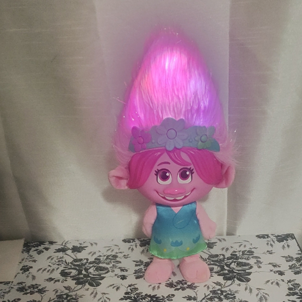 Dreamworks Troll Doll with Pink and‎ Green Outfit